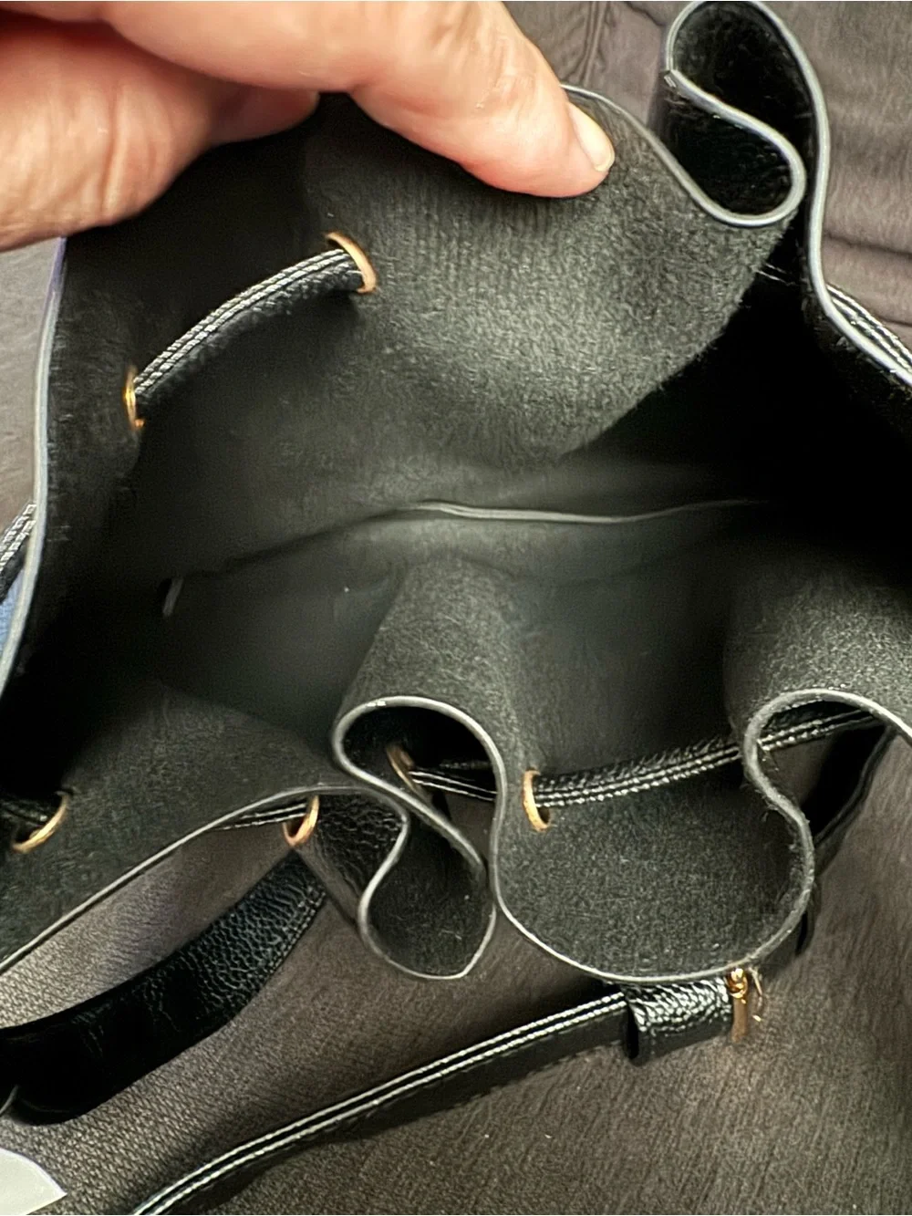 Bella Russo Black Pebbled Bucket Bag, Drawstring/Zip, Detachable Pouch, Gold